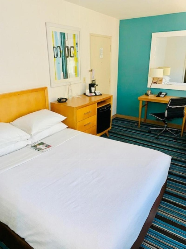 Good Nite Inn West Los Angeles - Century City image 27